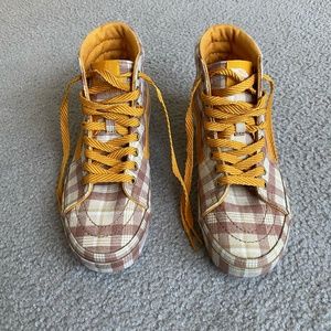 Vans Sneakers Brown Plaid w/ Yellow Laces